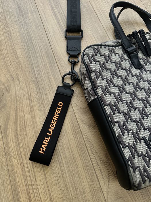 ОРИГИНАЛНА! Karl Lagerfeld чанта за лаптоп дамска / мъжка НЕВЕРОЯТНА!