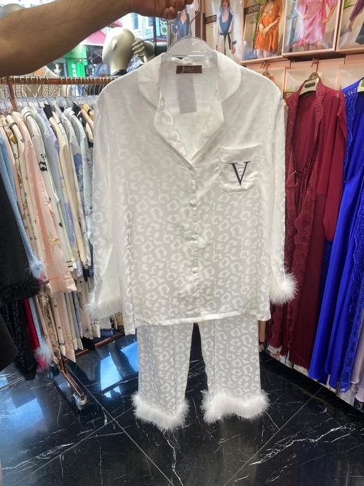 Pijamale satin royal calitative