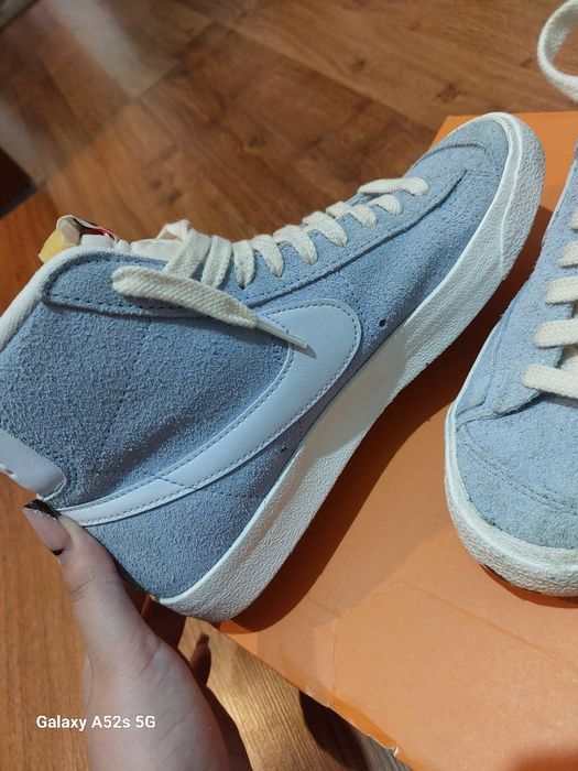 Adidasi nike dama