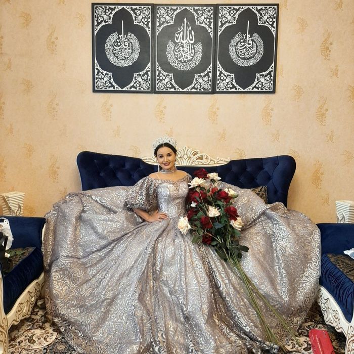 Вечерние платья новые