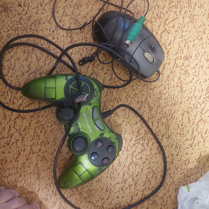 Джойстик и мышь для игр