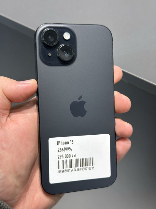 Iphone 15 256gb 99% с гарантией