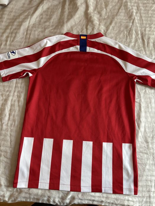 Футболна фланелка, на футболен клуб Atletico Madrid, от сезон 2019/20