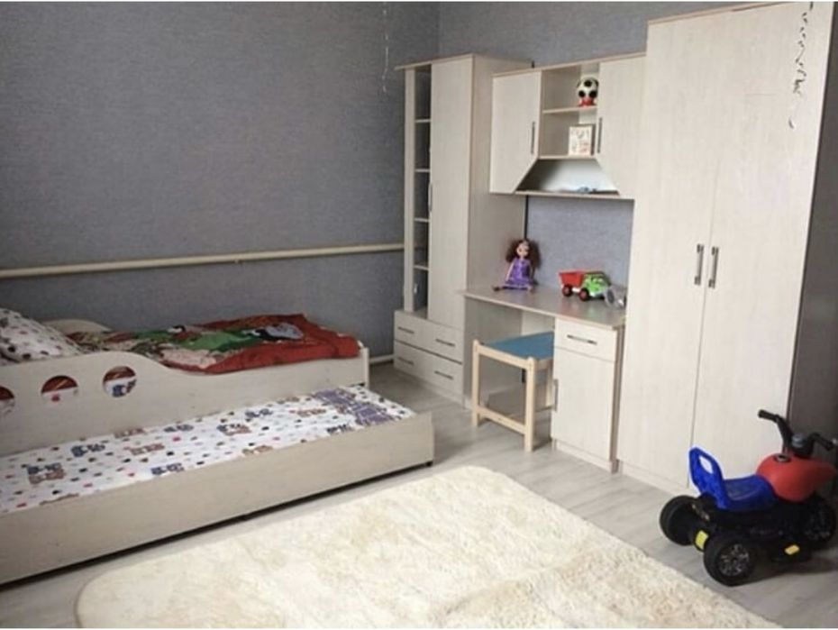 Детский мебельный гарнитур