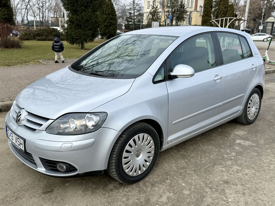 Golf Plus 1.6 Mpi - 102 cp, cutie automata, 2008 inmatriculat privat