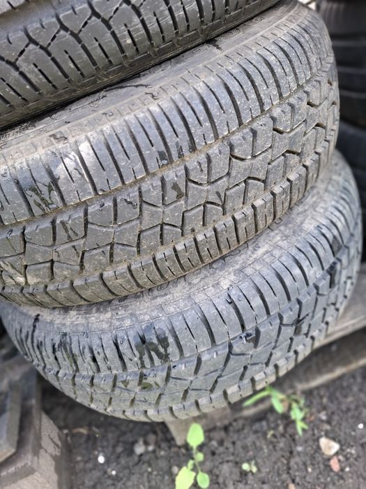 Vand 2 sau 4 anvelope 195  60 15 dunlop vara bune