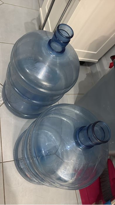 Бутыли для воды чистые бу целые