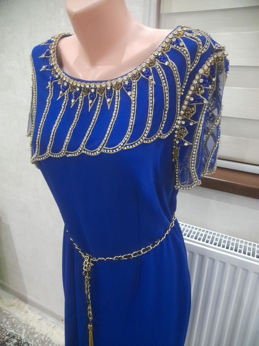 Нарядное платье для торжеств