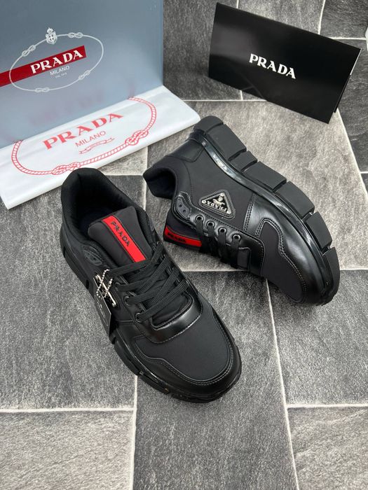 Adidasi Prada noi !!! Marimi 40/44 !!!