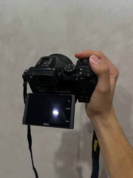 Nikon Z50 + обектив NIKKOR Z DX 16-50mm + аксесоари