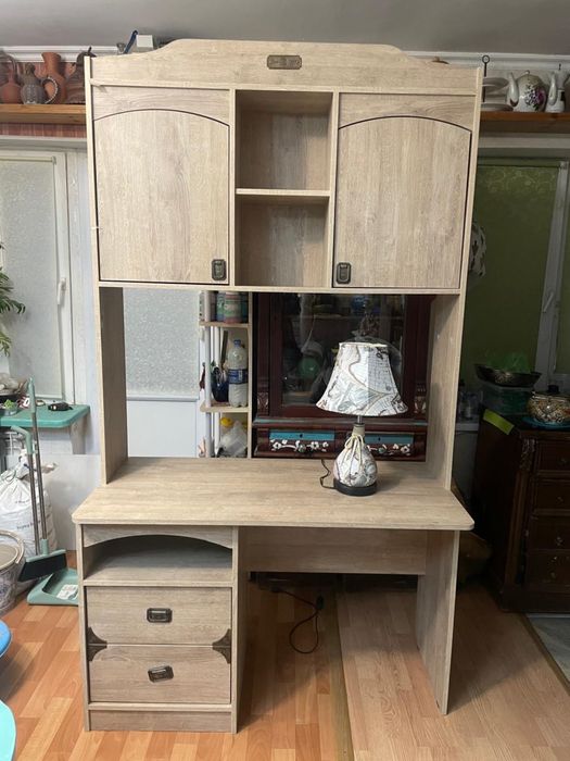 Продам комплект детской мебели