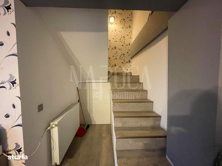 Apartament 4 camere de vanzare in Floresti