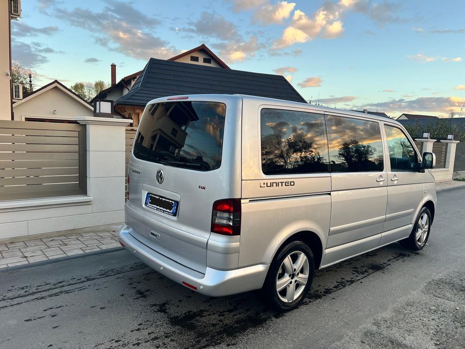 VOLKSWAGEN Multivan 2009 — imagine 3