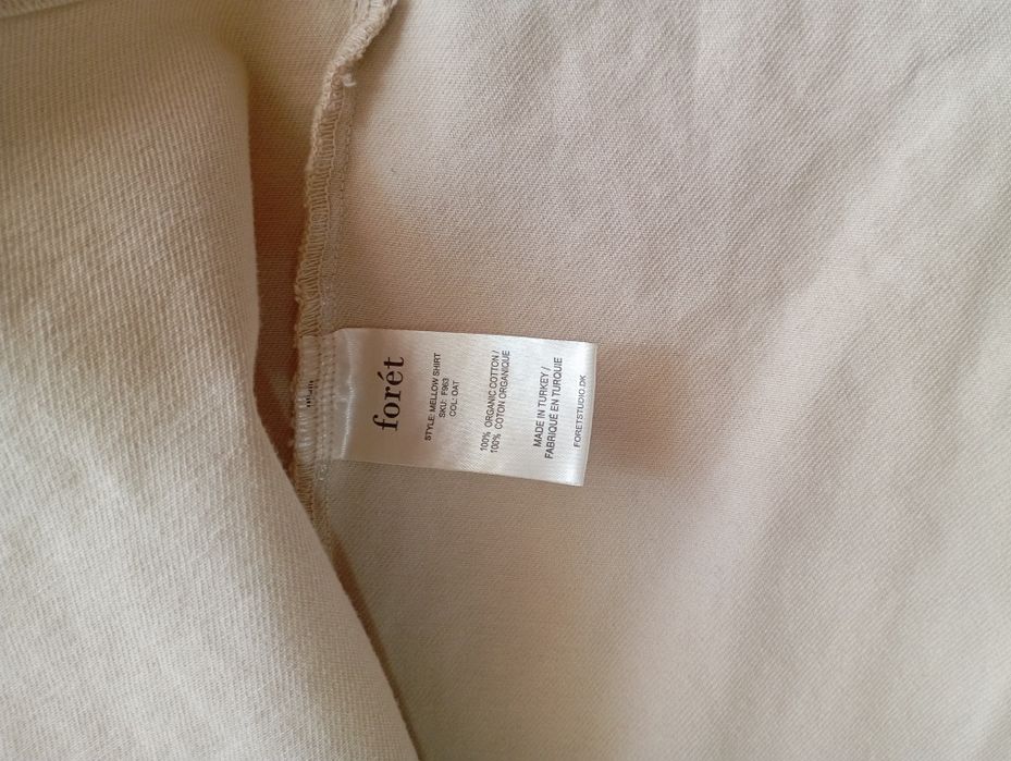 Продам джинсовую рубашку от Forét