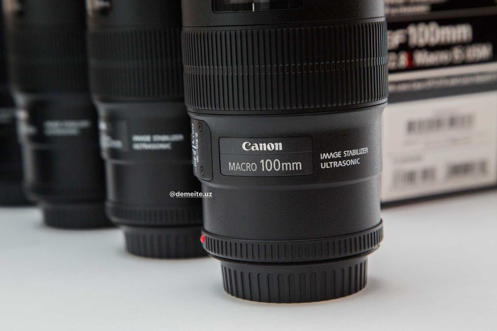 Canon EF 100mm f/2.8L Macro IS USM