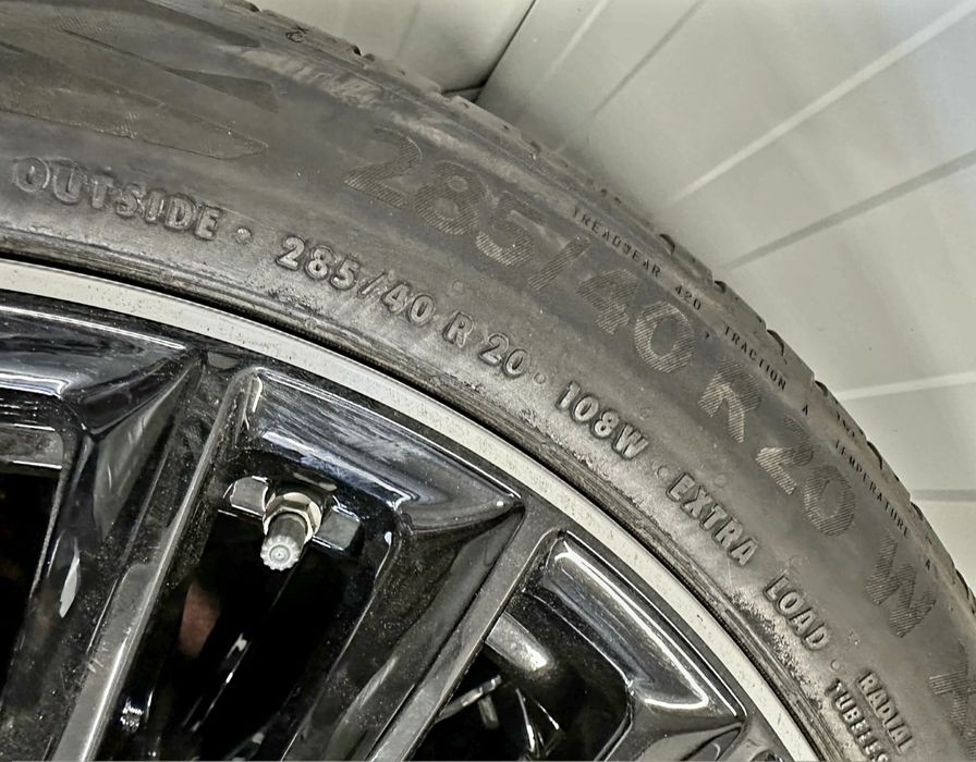 Оригинални AMG 20"джанти с летни гуми Mercedes  GLC  w254-като нови