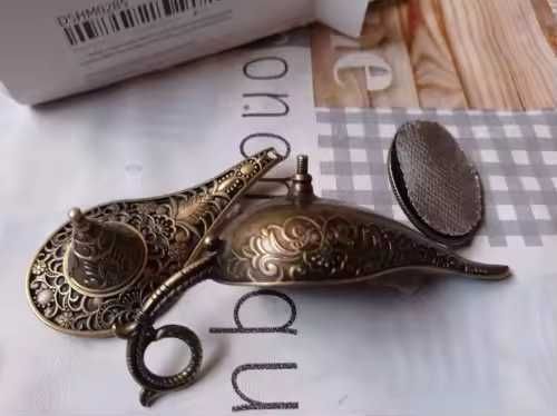 Антична арабска тамянна лампа,метална,ароматизираща, 11,8х7,2х4,3 см.