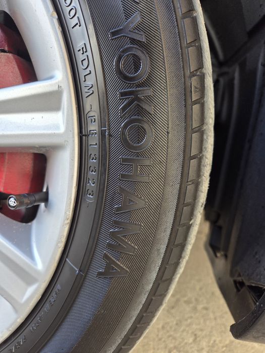 Продаю покрышки  Yokohama