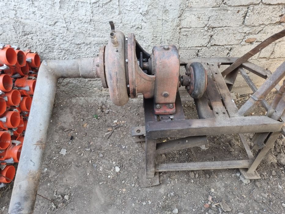 Pompă de presiune și debit 4"