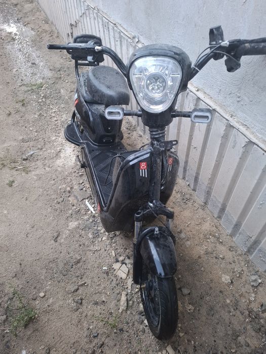 Скутер SK 8 сатылады