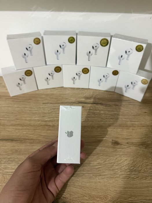 AirPods 4 – NOI, SIGILATE,