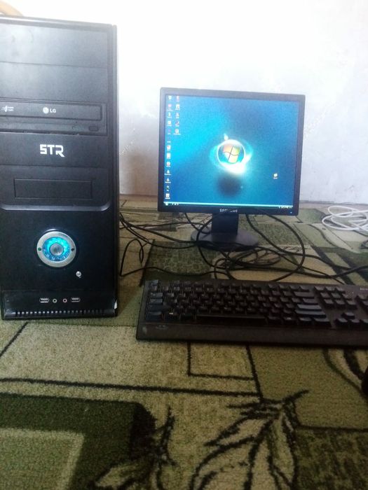 Принтер и компьютер