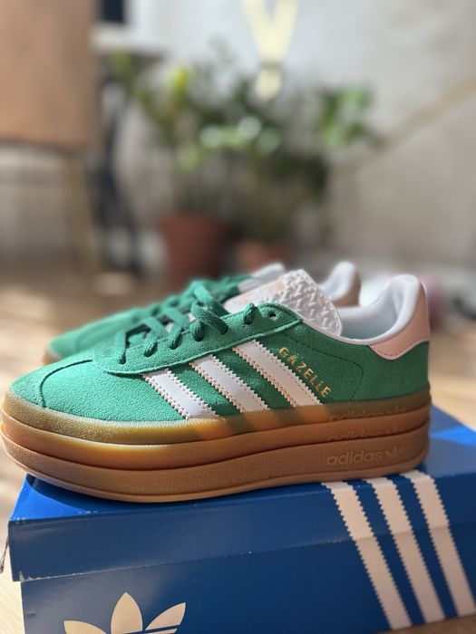 Кроссовки Adidas