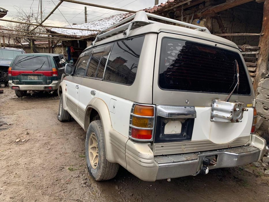 Мицубиши Паджеро 2.5 2.8 3.0