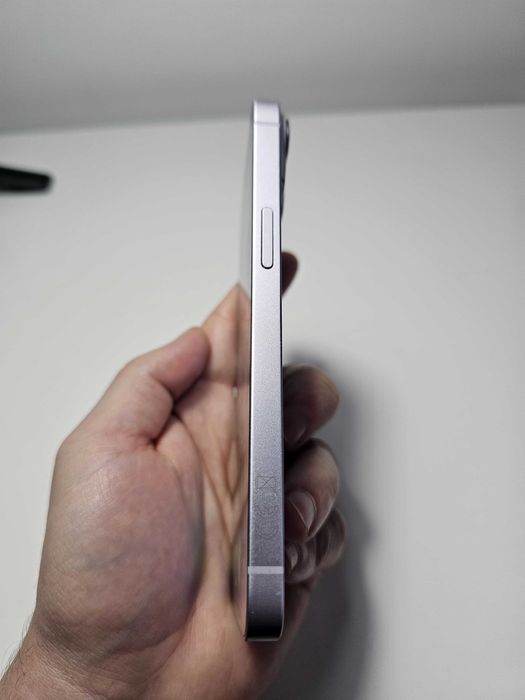 Iphone 14, 100% baterie