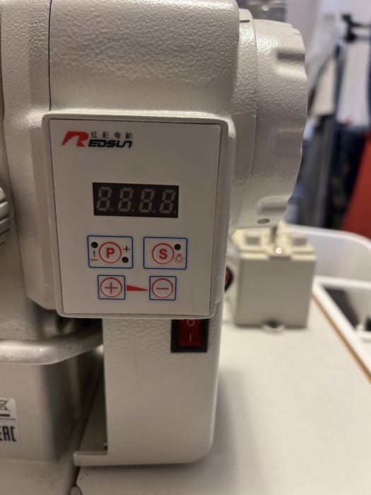 Masina de cusut Juki DDL 8700 liniara in stare foarte buna