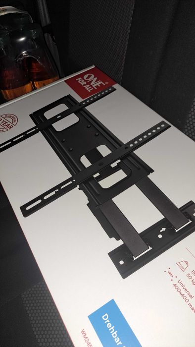 Стойка За Стена от 24" до 65"