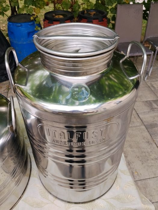 Bidoane inox și butoaie !