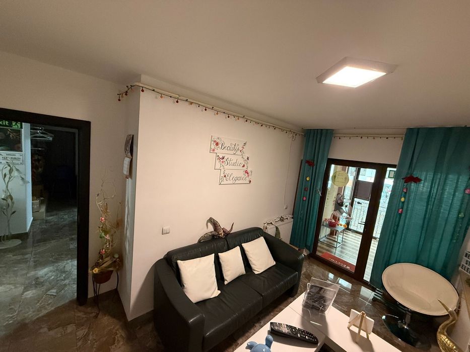 Apartament 3 camere parter – acces separat – ideal locuință sau spațiu comercial – zona Gib Mihaescu