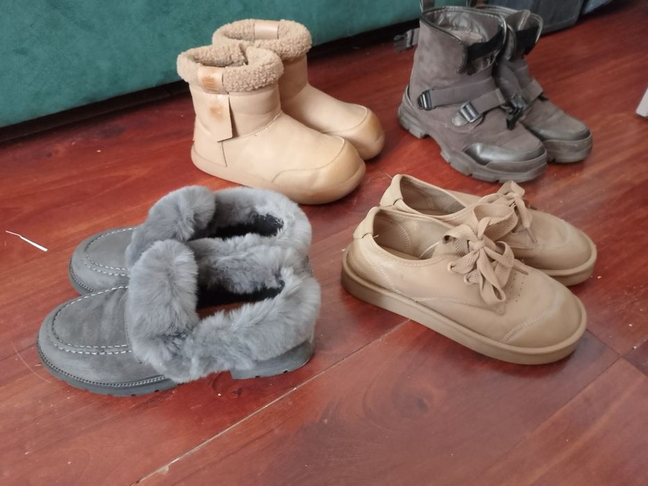 Срочно продам ботинки сапожки зима