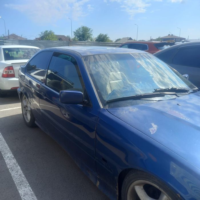 Продам бмв е36 компакт АКПП