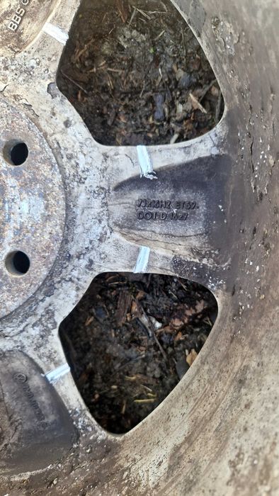 Vând/schimb jante 205/60 r16 originale volkswagen prindere 5×112 et59