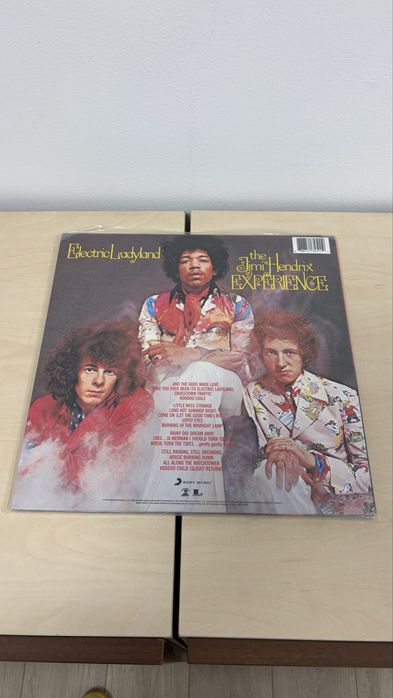 Vand vinyl-uri duble LP