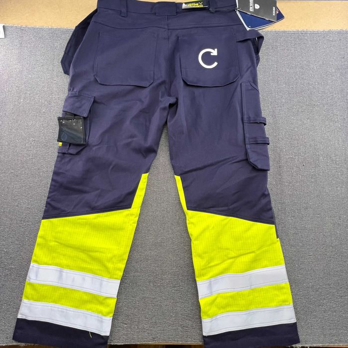 НОВИ Blaklader Multinorm Мъжки Работни Панталони Размер 48 Cordura