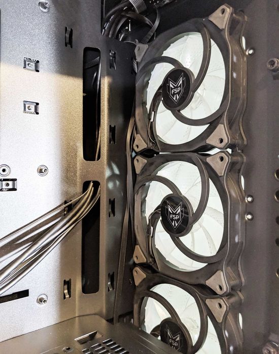 Геймърски компютър