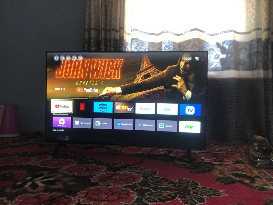 Smart TV 43 talik