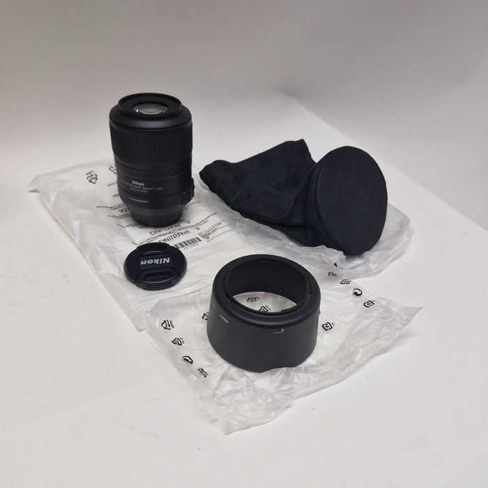 Liquid Money vinde - Obiectiv Nikon 85mm f/3.5G AF-S DX Micro ED VR