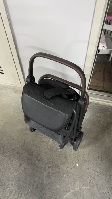 Продам Коляску Pituso.