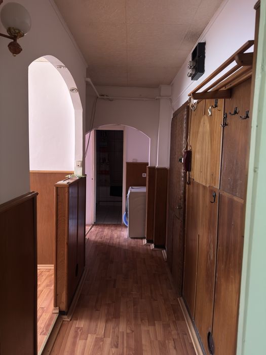 Vand Apartament 2 camere