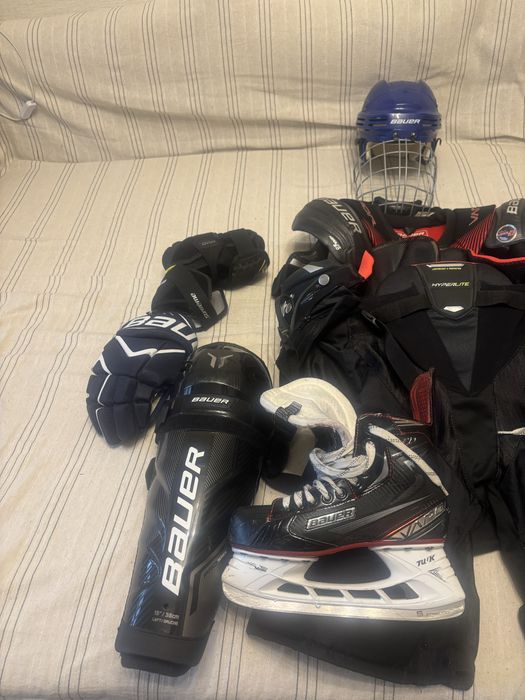 Хоккейная экипировка