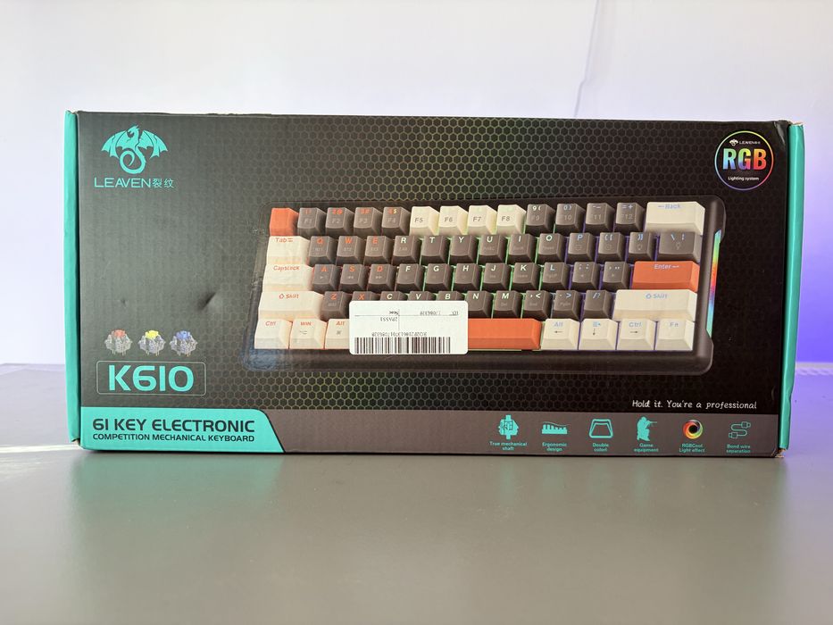 Vand tastatura Leaven cu RGB NOUA!