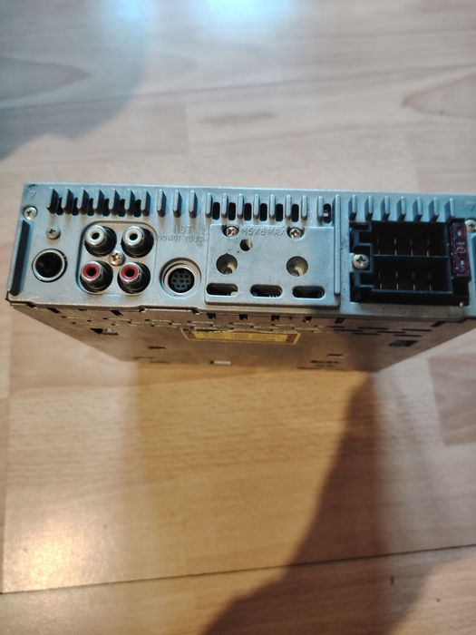 LG CD MP3 Pllayer Receiver Car Stereo Model:TCH-M1000R 50Wx4 12V