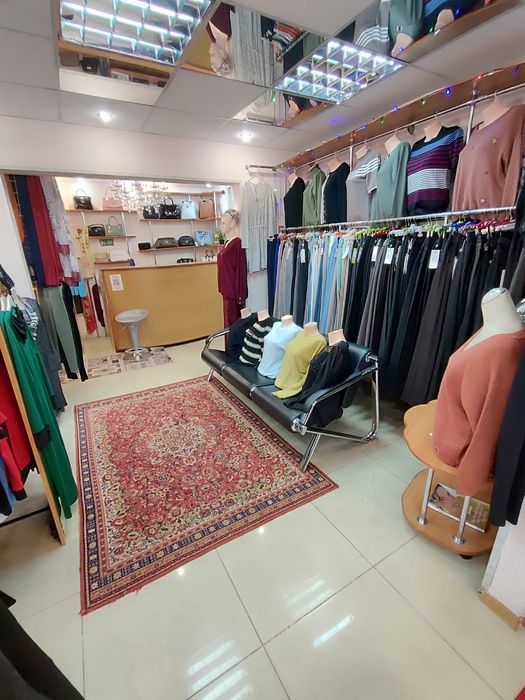 Магазин люксовой одежды "Версаль"