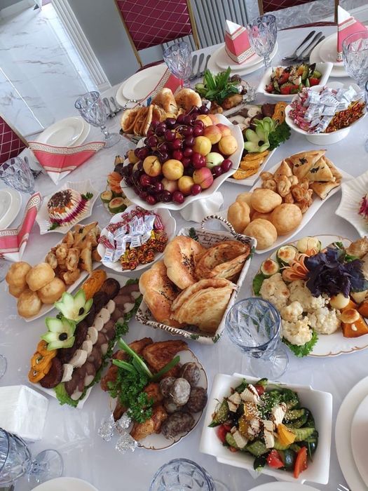 Аренда стол стулья шанырак