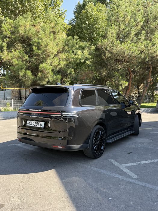 Lepmotors sotiladi