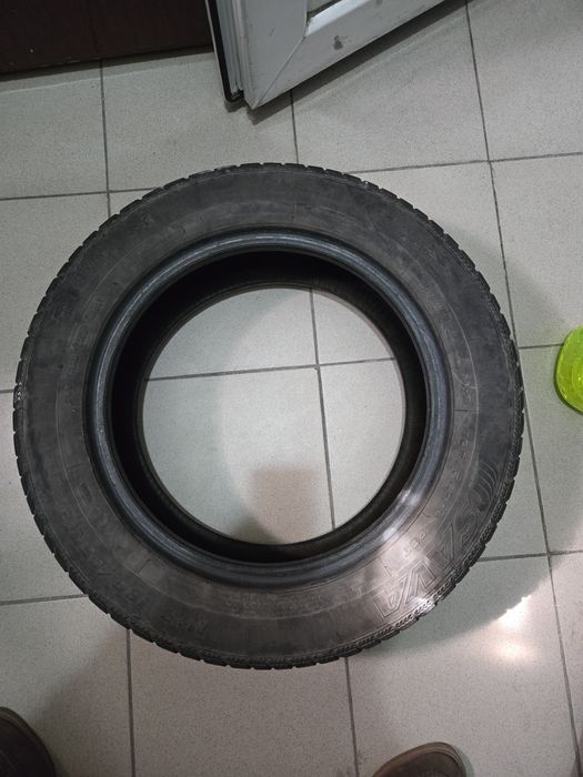 Продам шину 185×65×15 б/у одна шт